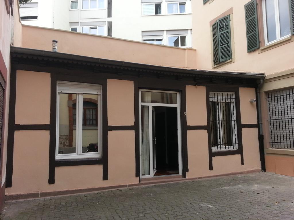 Charmant Studio à Strasbourg Apartamento Exterior foto